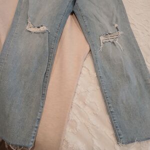 Express High-waisted Jeans Frayed Bottoms.